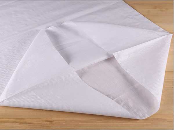 塑編袋要想達(dá)到亮白效果，熒光增白劑應(yīng)該怎樣添加？